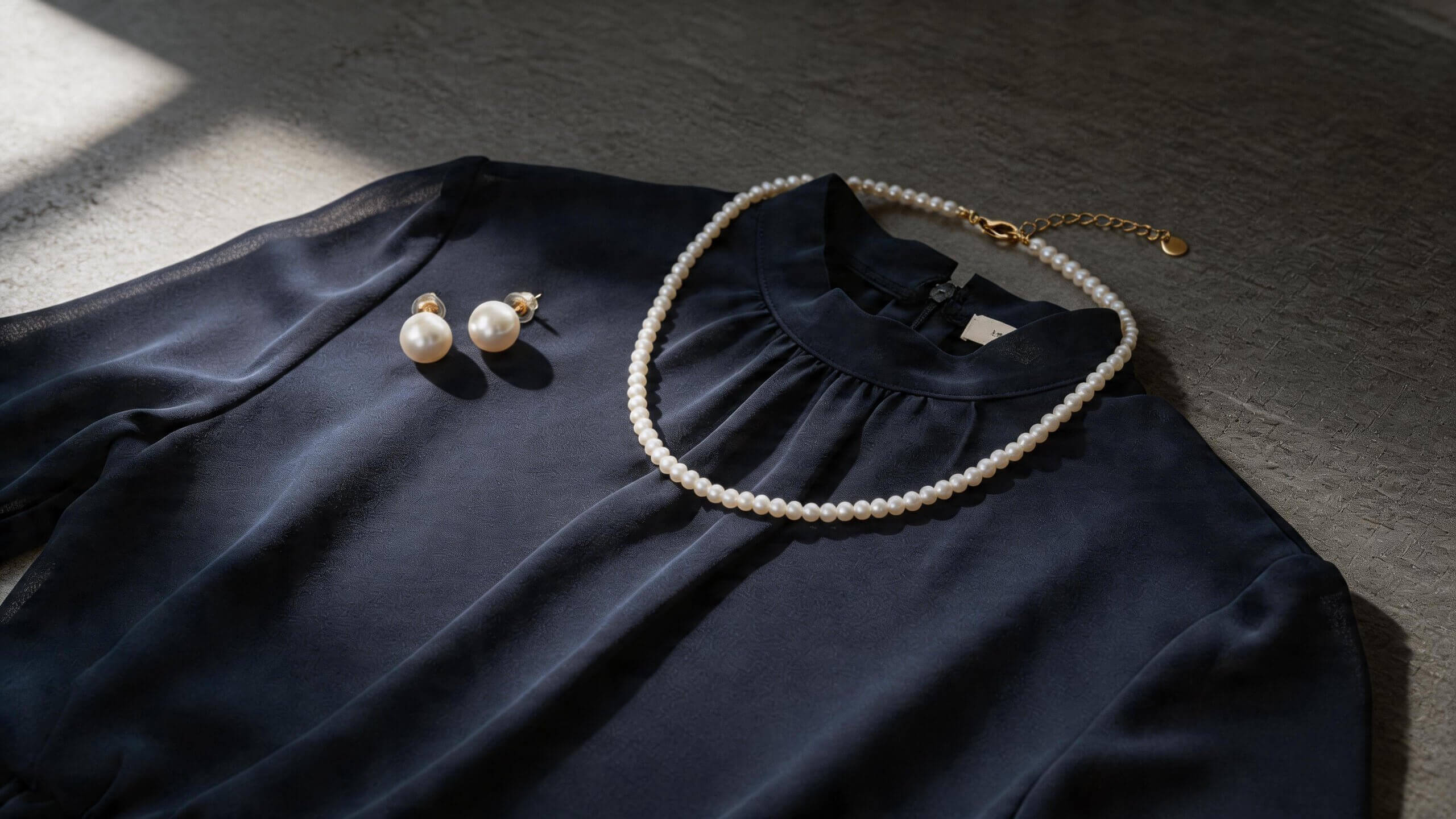 結婚式に似合うパールチョーカーネックレス perle-orria