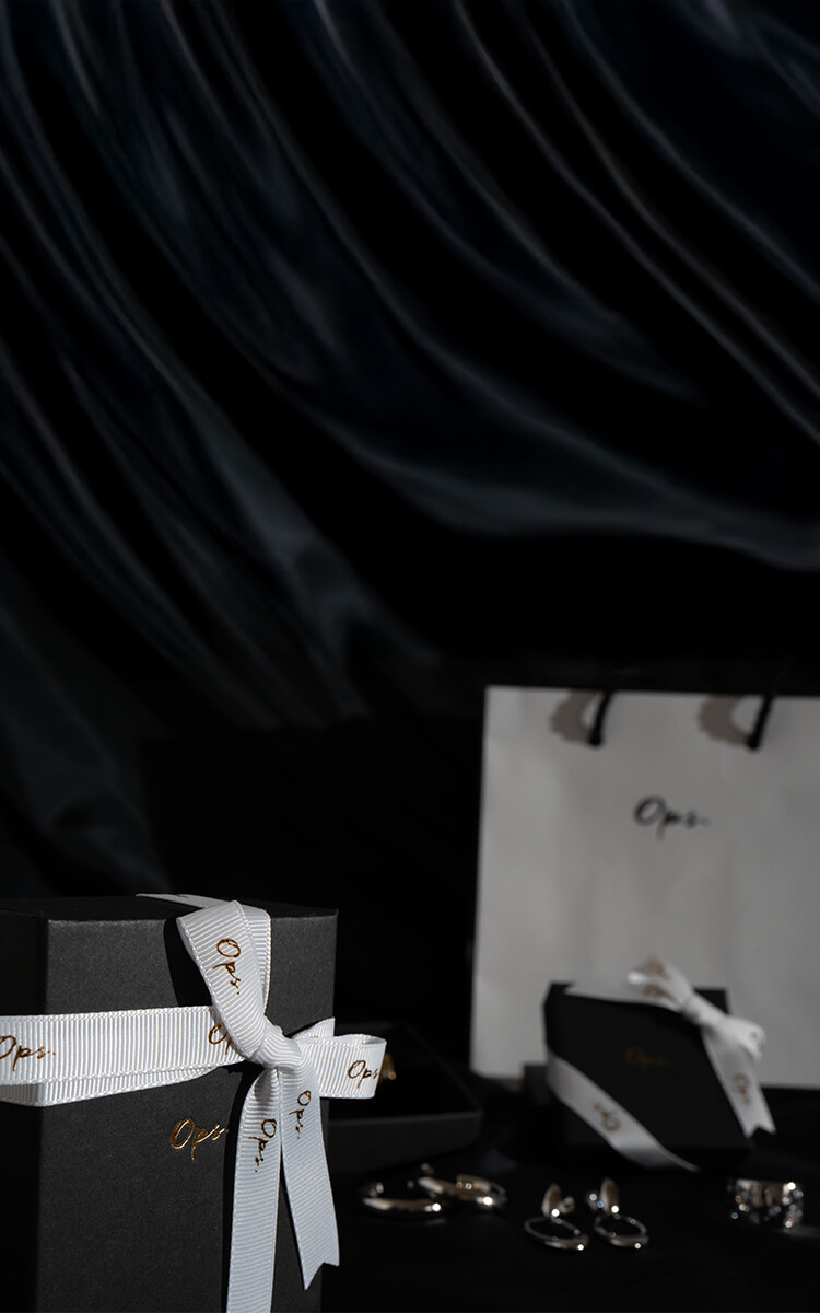 Ops. ギフトラッピング