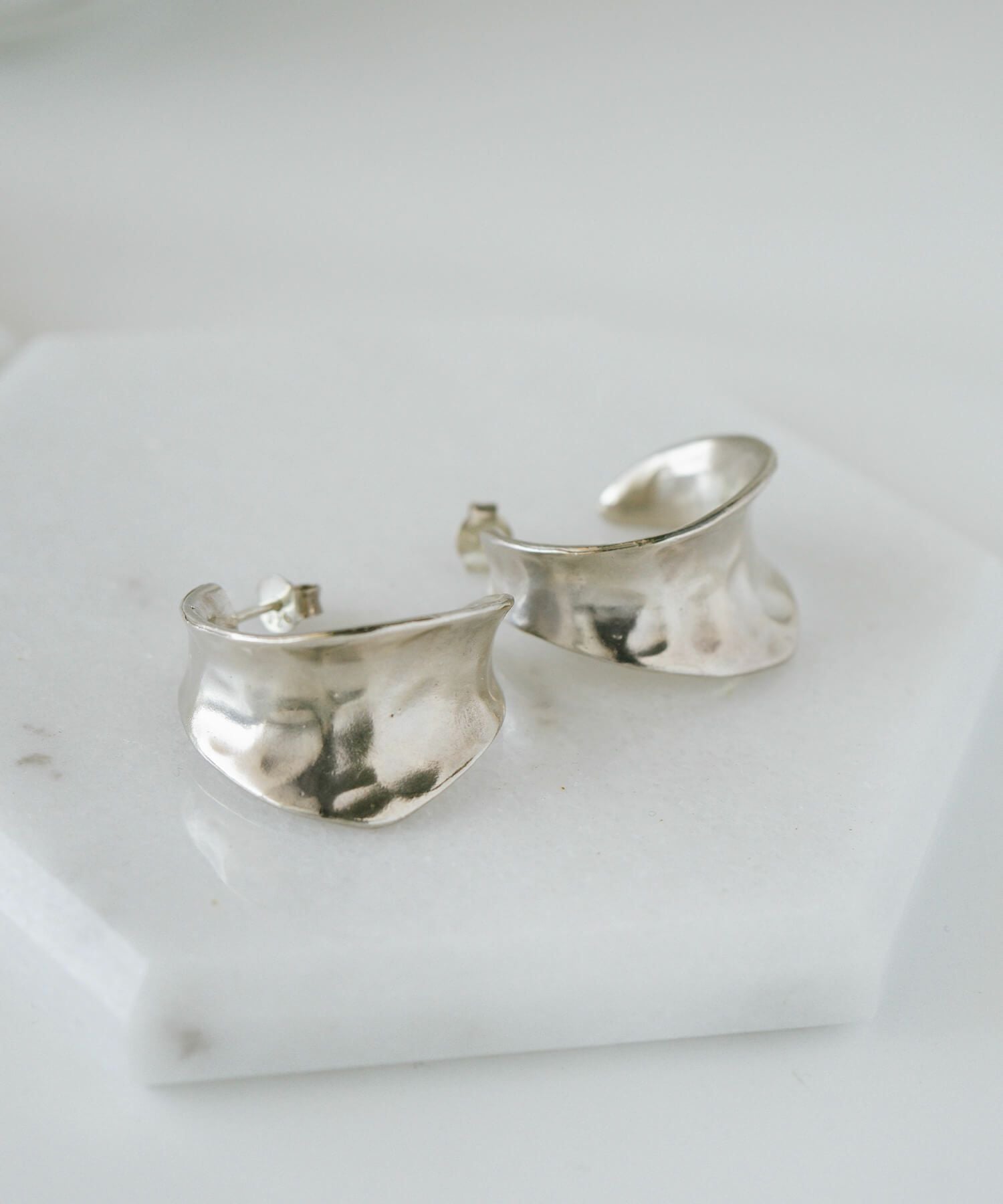 Silver925 Hammerd Hoop Pierce CORNETTO -コルネ- | Ops.(オプス)公式