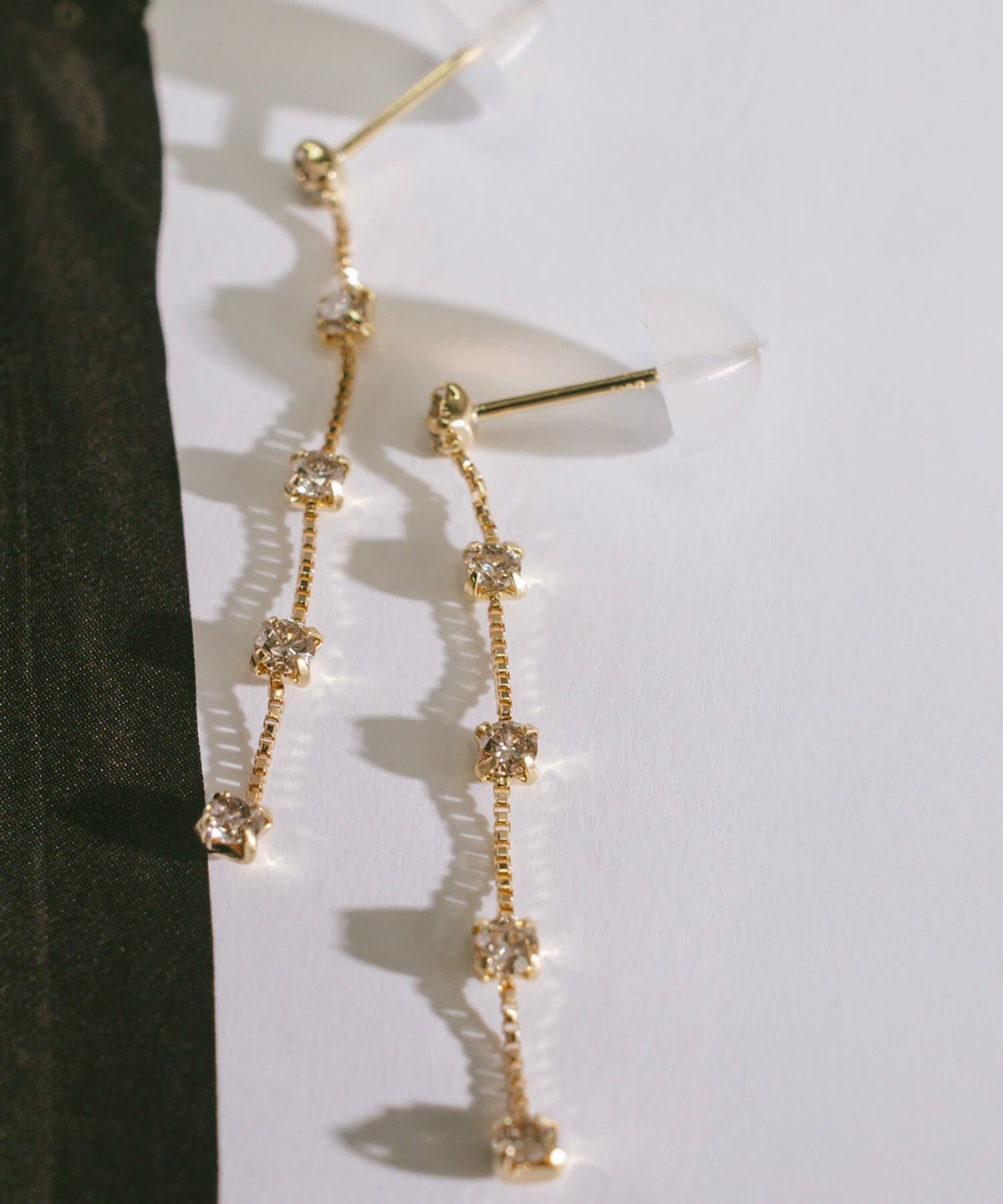 ダイヤモンド ピアス 揺れる 18金 ブランド 5連 天然 ダイヤモンド 甲府ブランド ロングピアス k18 １８k 大人 可愛い おしゃれ