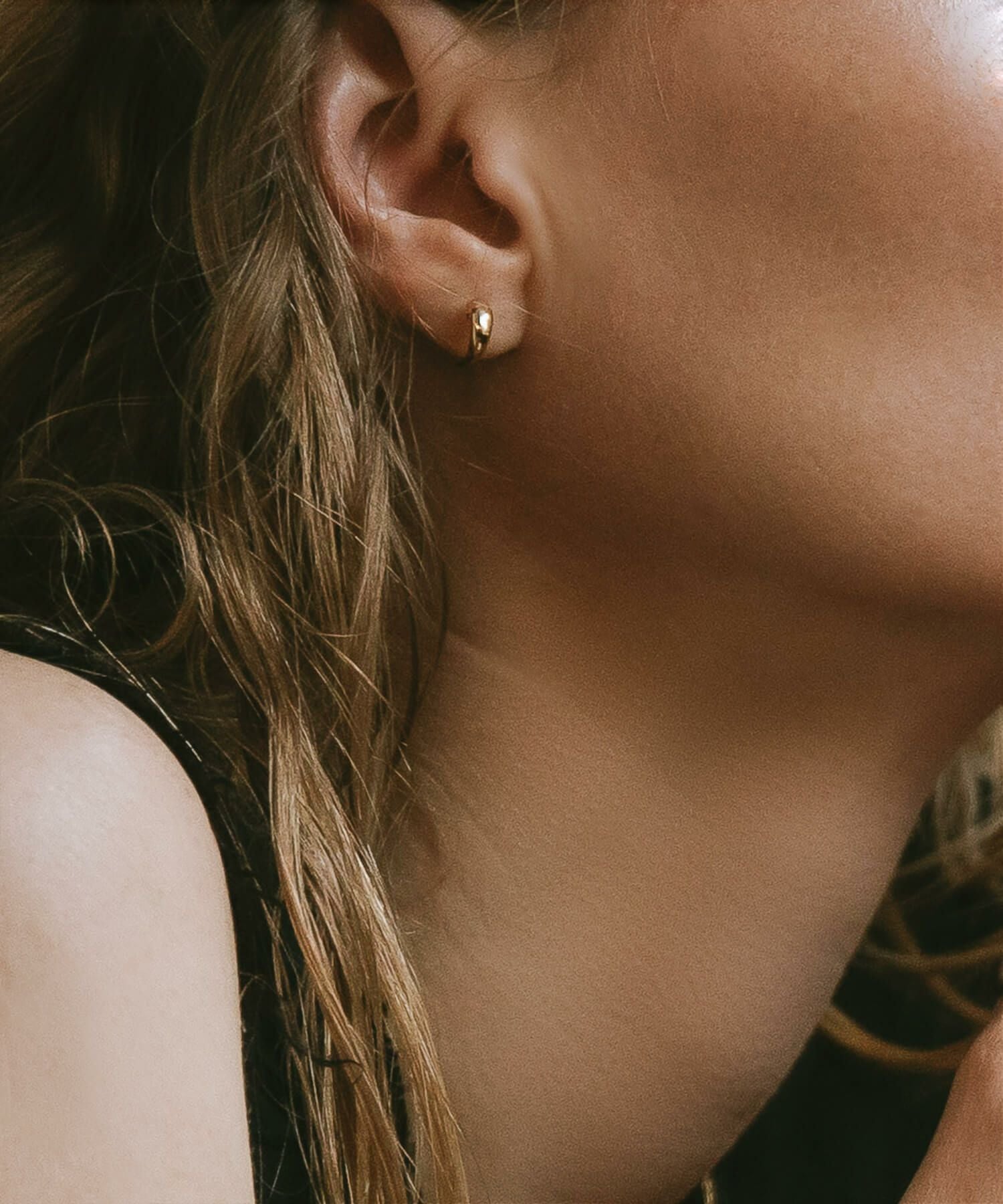 K18 Harf Moon Stud Earrings LUZON -ルゾン- | Ops.(オプス)公式ストア