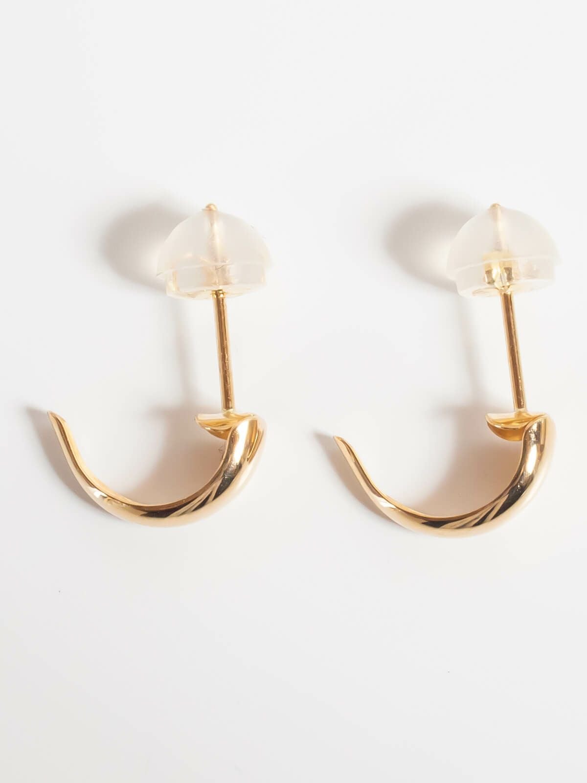 18k ピアス  三日月 ピアス 18金 つけっぱなし 国内甲府ブランド k18 18金 つけっぱなしピアス レディース ジュエリー ブランド アクセサリー プレゼント 小さめ