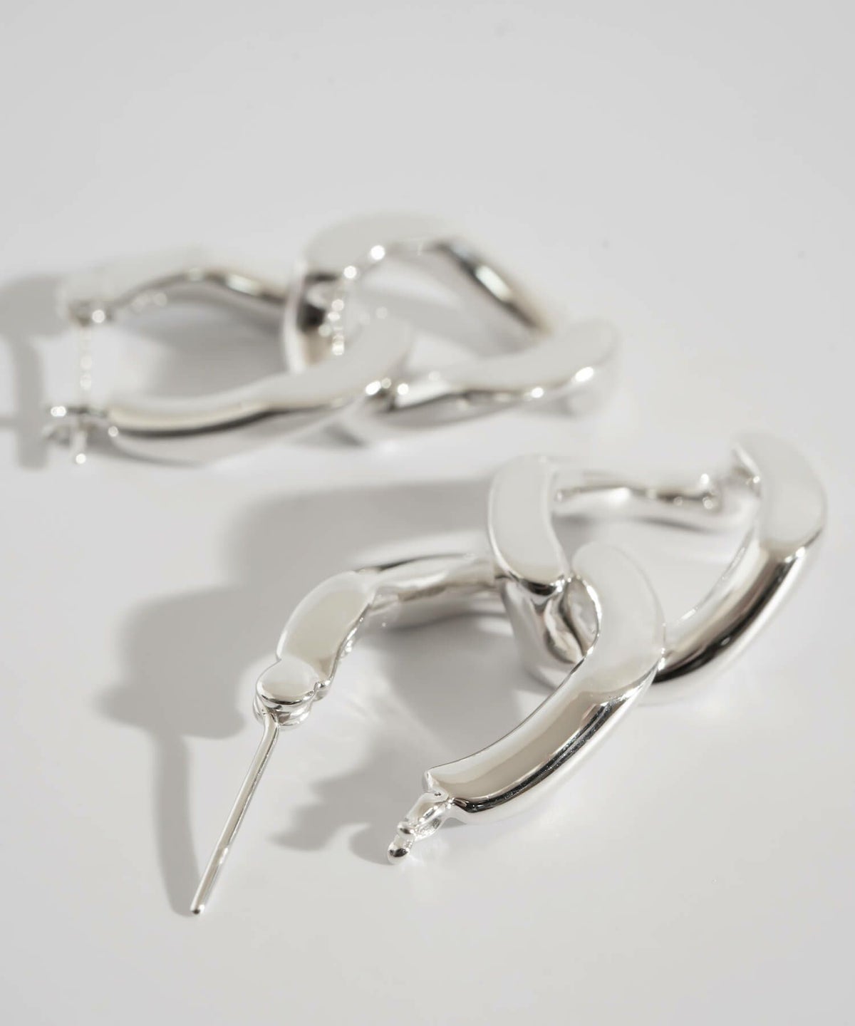 シルバー925 ピアス ゴールド ピアス 【NEVIEN ネビア】 silver925 金属アレルギー 安心 大ぶり ピアス シンプル レディース 18k ピアス 揺れる 派手 個性 レトロ 大人 可愛い ピアス カジュアル フォーマル 大人 可愛い おしゃれ