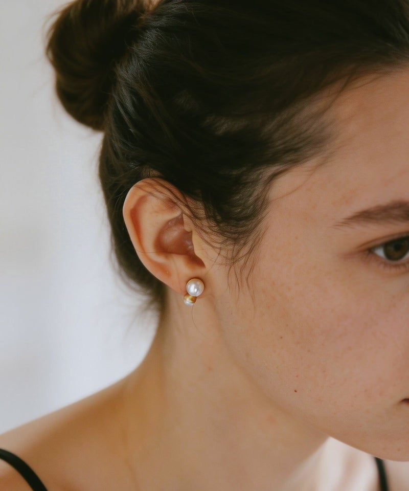 パール ピアス 18k 【POLLUX ポルクス】 パールピアス 18金 １８金 k18 １８k 【両耳用】 ダブルボール 丸玉 金属アレルギー レディース ジュエリー アクセサリー ギフト プレゼント スタッズピアス キャッチピアス 大人 可愛い おしゃれ
