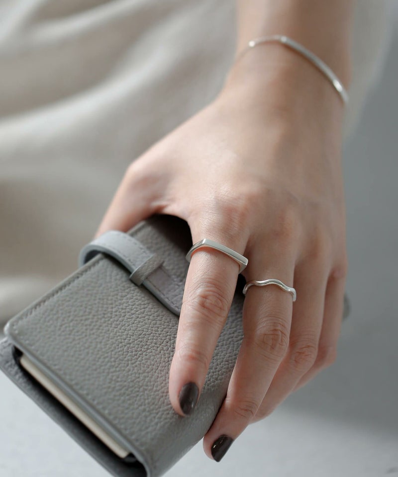 スクエア リング レディース メンズ シルバー ゴールド 【EOLOU イオル】 シルバー925 リング 太め 幅広 人差し指 18金 仕上げ k18 18k 平打ち 四角 変形 指輪 金属アレルギー 対応 レディース アクセサリー ジュエリー シンプル モード ミニマル 個性的 カジュアル