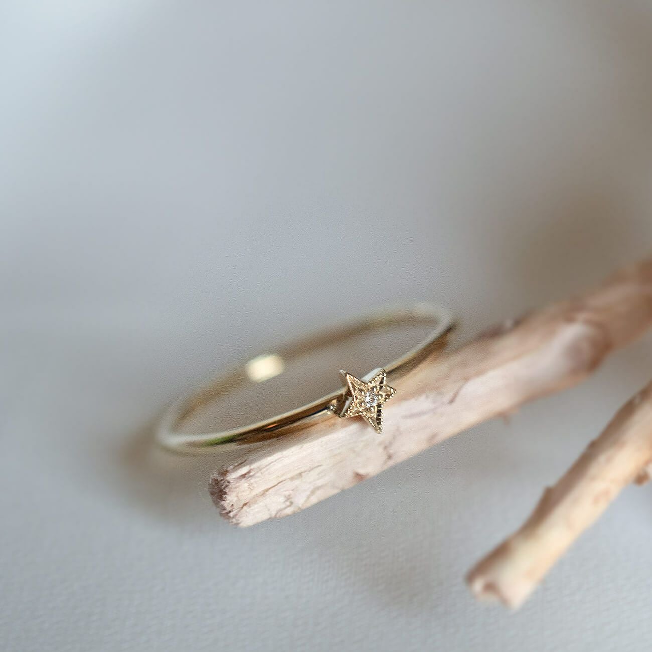 K10 Gold Diamond Delicate Ring FORAFORA -フォラフォラ- | Ops