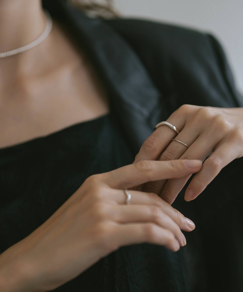 金属アレルギー 安心 シルバー925 リング シンプル 【LOROC ロロック】 シルバー ゴールド リング シルバーリング ゴールドリング 太め レディース 中指 人差し指 指輪 おしゃれ 18金 リング ゴールド 指輪 ジュエリー アクセサリー ウェーブ 波 指輪 重ね付け