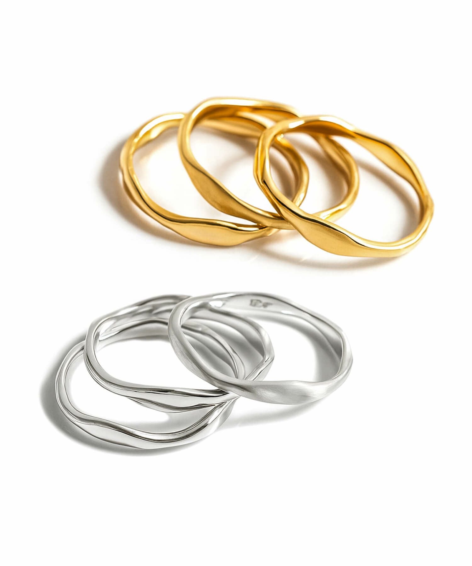 Silver925 3 Layerd Wavy Ring MERV -メルブ- | Ops.(オプス)公式ストア Silver925 3 Layerd Wavy Ring MERV -メルブ- | Ops.(オプス)公式ストア