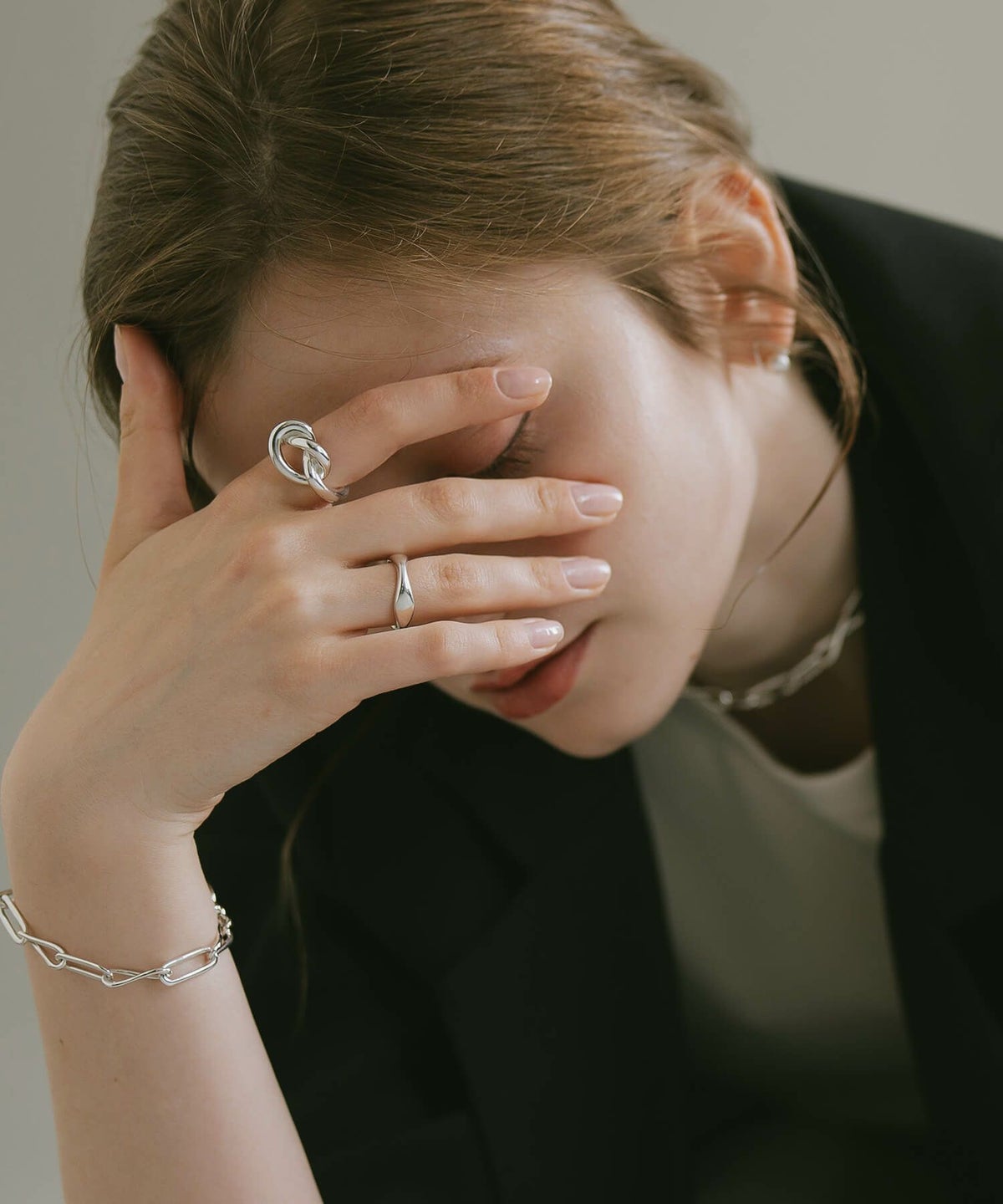 金属アレルギー 安心 シルバー925 リング シンプル 【obliga オブリガ リング】 ノットリング シルバー ゴールド リング シルバーリング ゴールドリング 華奢 レディース 人差し指 指輪 おしゃれ 18金 k18 リング ゴールド 細め 指輪 ジュエリー アクセサリー 結び目