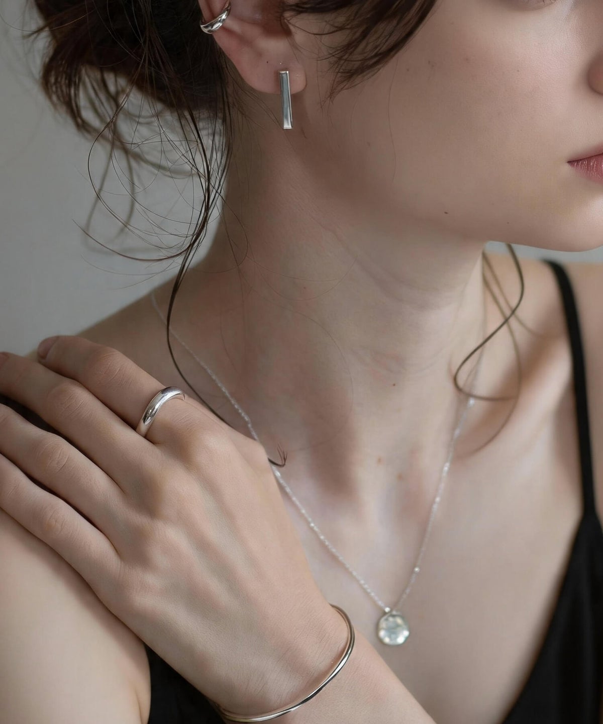 シルバーリング シンプル 【ULUA ウルア】 ウェーブ クラシック バンドリング 人差し指 指輪 レディース silver925 リング 925silver シルバー925 デザインリング カジュアル フォーマル 金属アレルギー 安心 ジュエリー アクセサリー 地金 指輪 重ね付け おしゃれ