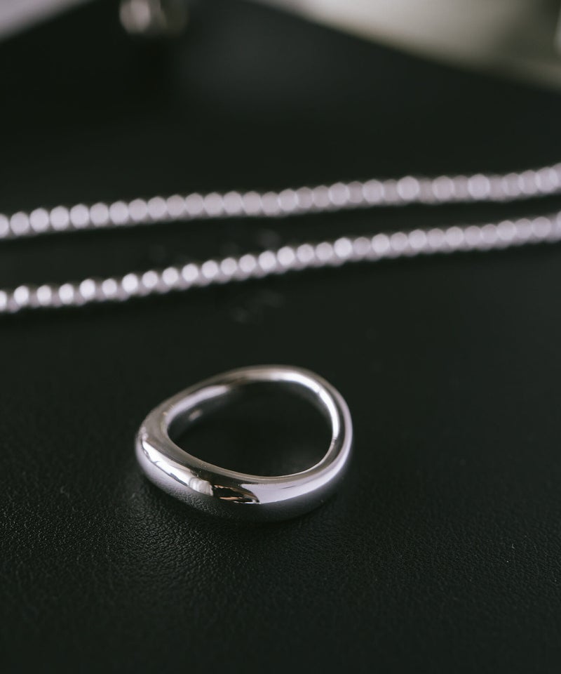 シルバーリング シンプル 【ULUA ウルア】 ウェーブ クラシック バンドリング 人差し指 指輪 レディース silver925 リング 925silver シルバー925 デザインリング カジュアル フォーマル 金属アレルギー 安心 ジュエリー アクセサリー 地金 指輪 重ね付け おしゃれ