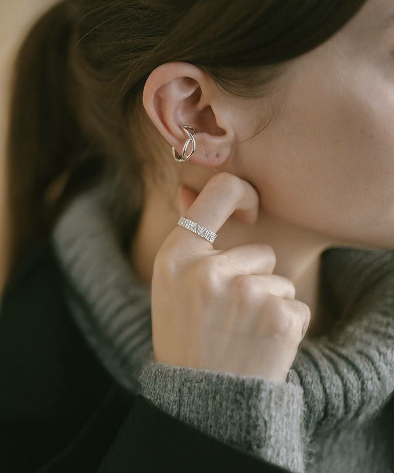 クロス イヤーカフ 大ぶり シルバー イヤカフ 金属アレルギー対応 【XIRA エクシラ】 イヤーカフ 18 金 仕上げ イヤーカフ シルバー925 かっこいい メンズ 片耳用 ゴールド シルバー ニッケルフリー 安心 重ね付け レディース イヤーカフス イヤリング ピンキーリング