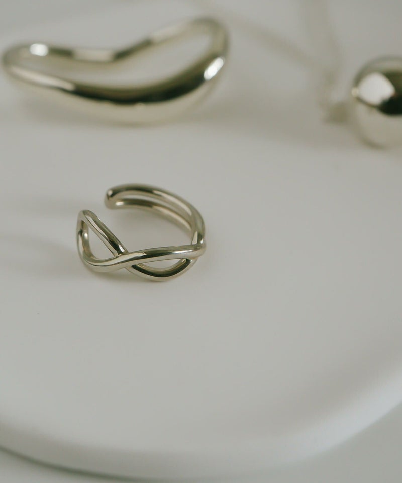 クロス イヤーカフ 大ぶり シルバー イヤカフ 金属アレルギー対応 【XIRA エクシラ】 イヤーカフ 18 金 仕上げ イヤーカフ シルバー925 かっこいい メンズ 片耳用 ゴールド シルバー ニッケルフリー 安心 重ね付け レディース イヤーカフス イヤリング ピンキーリング