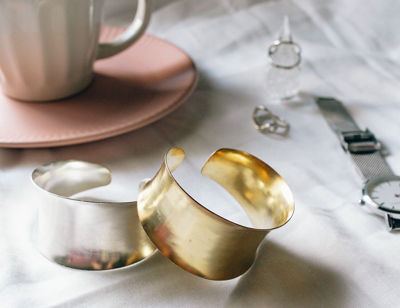 Silver925 Wide Concave Cuff FONTE -フォンテ- | Ops.(オプス)公式ストア