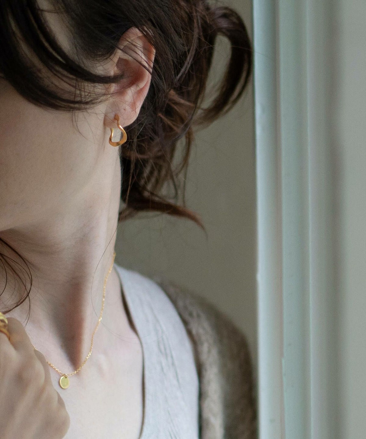 【ドラマ衣装協】 ピアス 大ぶり 力波 ウェーブ 金属アレルギー 対応 シルバー925 キャッチ 18k 18金 仕上げ 【 PIELE ピエル】 フープ ピアス 小さめ 小さい ゴールド ピアス スパイラル k18 両耳 メンズ レディース アクセサリー ブランド シンプル 大人可愛い おしゃれ