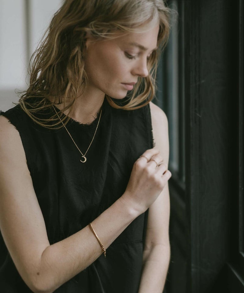 三日月 月 ネックレス レディース 50代 シンプル シルバー ネックレス 【Luneve ルネーブ】 クレセント ムーン 金属アレルギー対応 シルバー925 silver925 たたき 小豆チェーン 長さ48cm 51cm おしゃれ 大人 可愛い