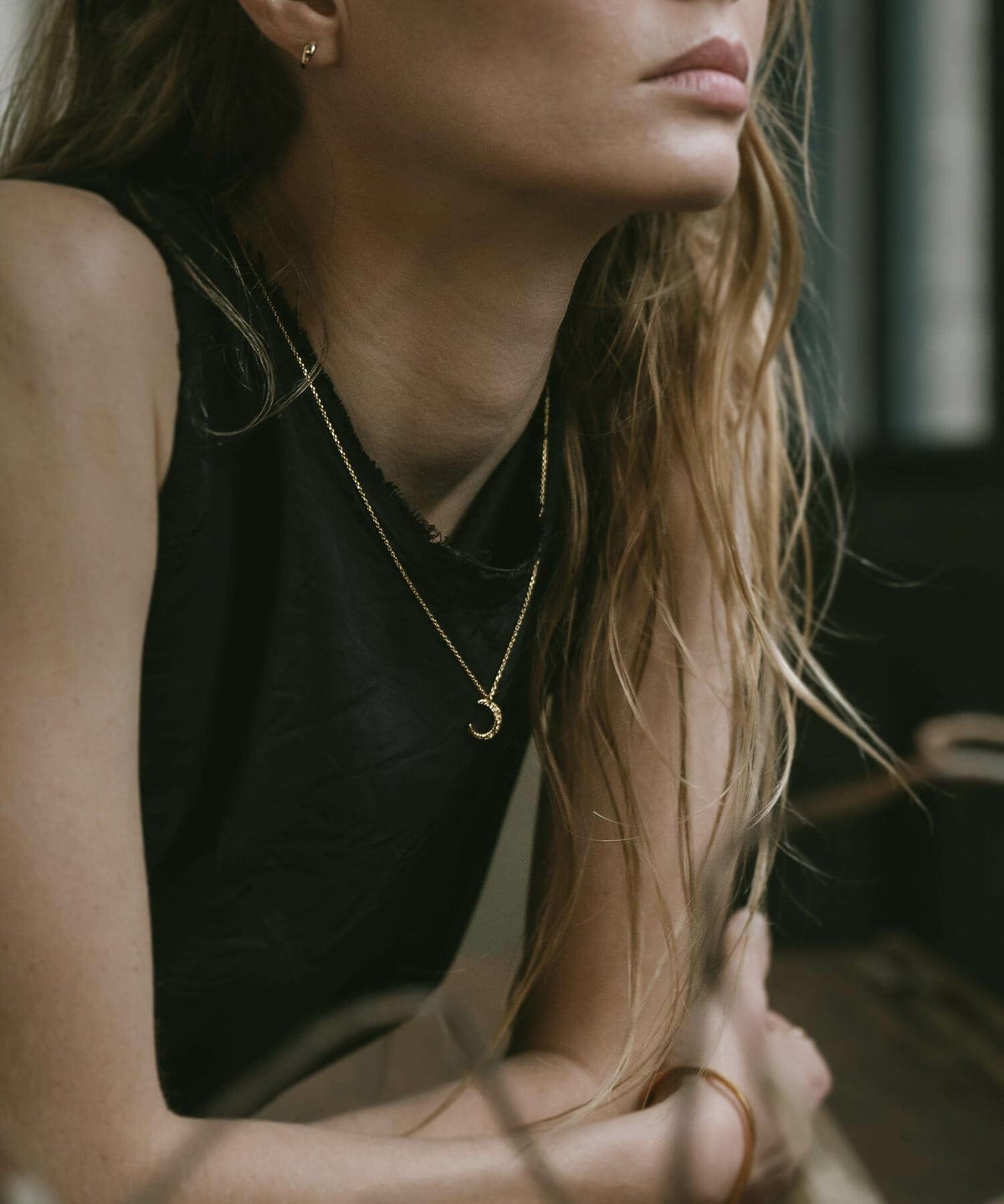 三日月 月 ネックレス レディース 50代 シンプル シルバー ネックレス 【Luneve ルネーブ】 クレセント ムーン 金属アレルギー対応 シルバー925 silver925 たたき 小豆チェーン 長さ48cm 51cm おしゃれ 大人 可愛い