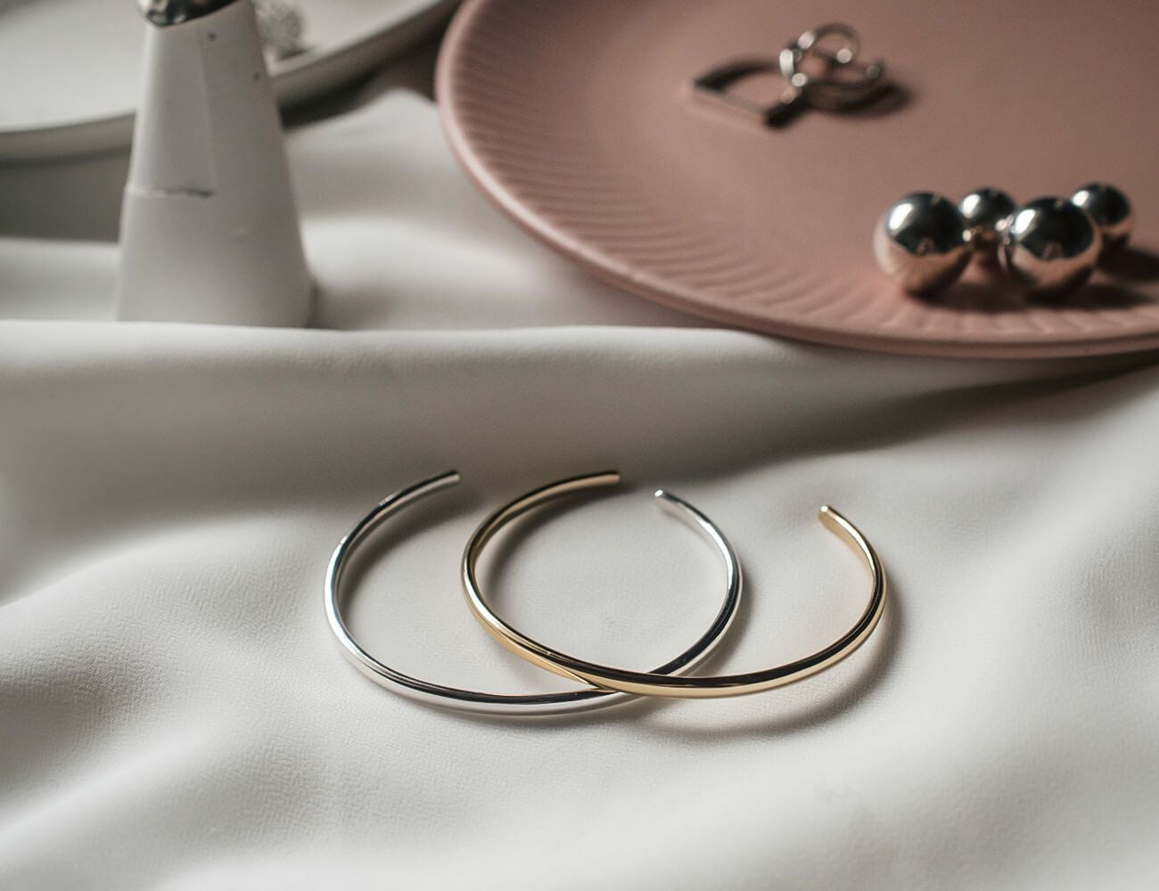レディース用  シルバーバングル、リングセット  925 Silver925 Smooth Round Open Bangle LADIER -ラディエール- | Ops