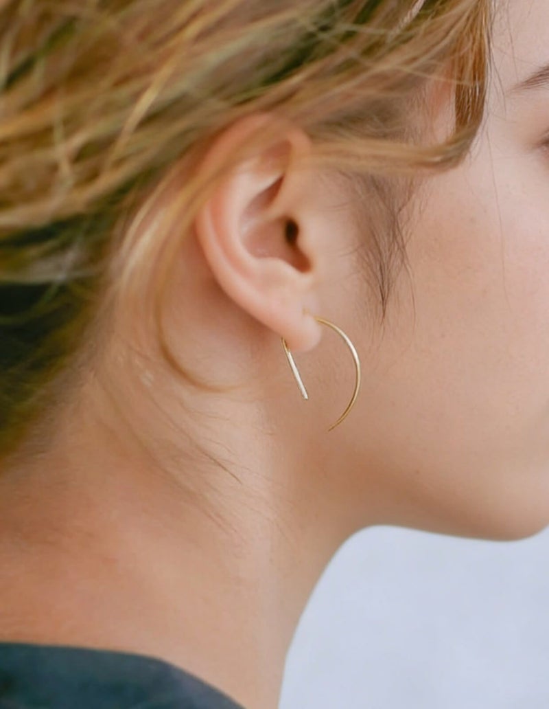 18k ピアス フープ 揺れる 18金 ピアス k18 ピアス 金属アレルギー 対応 レディース ジュエリー アクセサリー フープピアス フックピアス 小さめ 小ぶり 華奢 おしゃれ 人気 ピアス18k 金属アレルギー 華奢 プレゼント