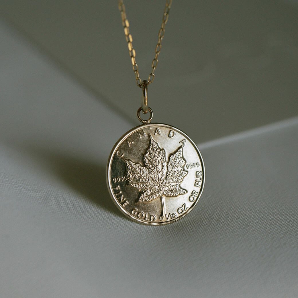 Canadian Maple Leaf Gold Coin Necklace RAFOLIO -ラフォリオ- | Ops