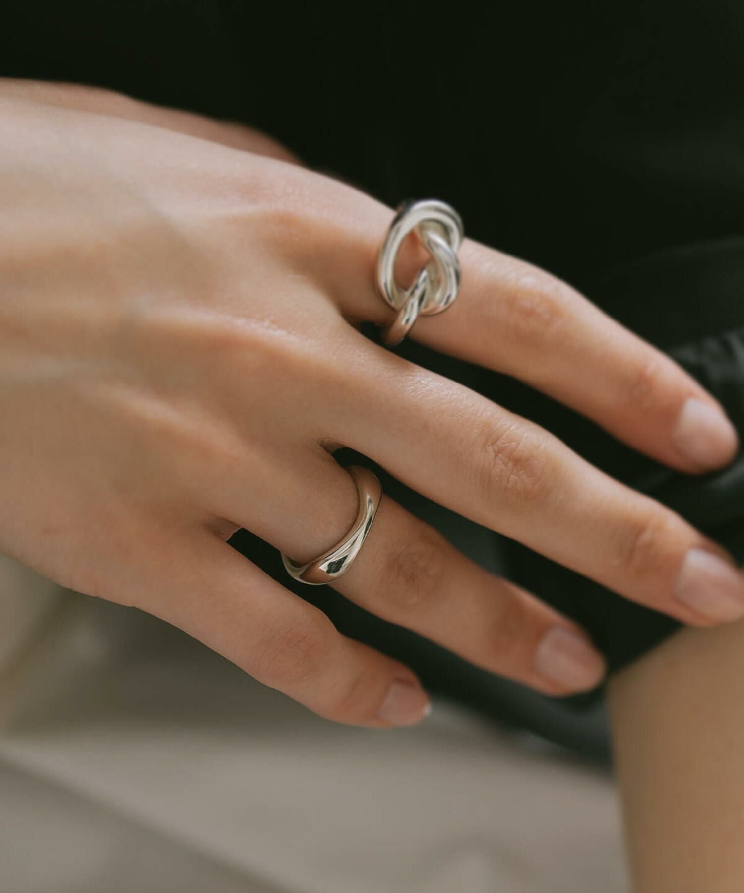 Silver925 Wide Wavy Ring GREZIO -グレジオ- | Ops.(オプス)公式ストア