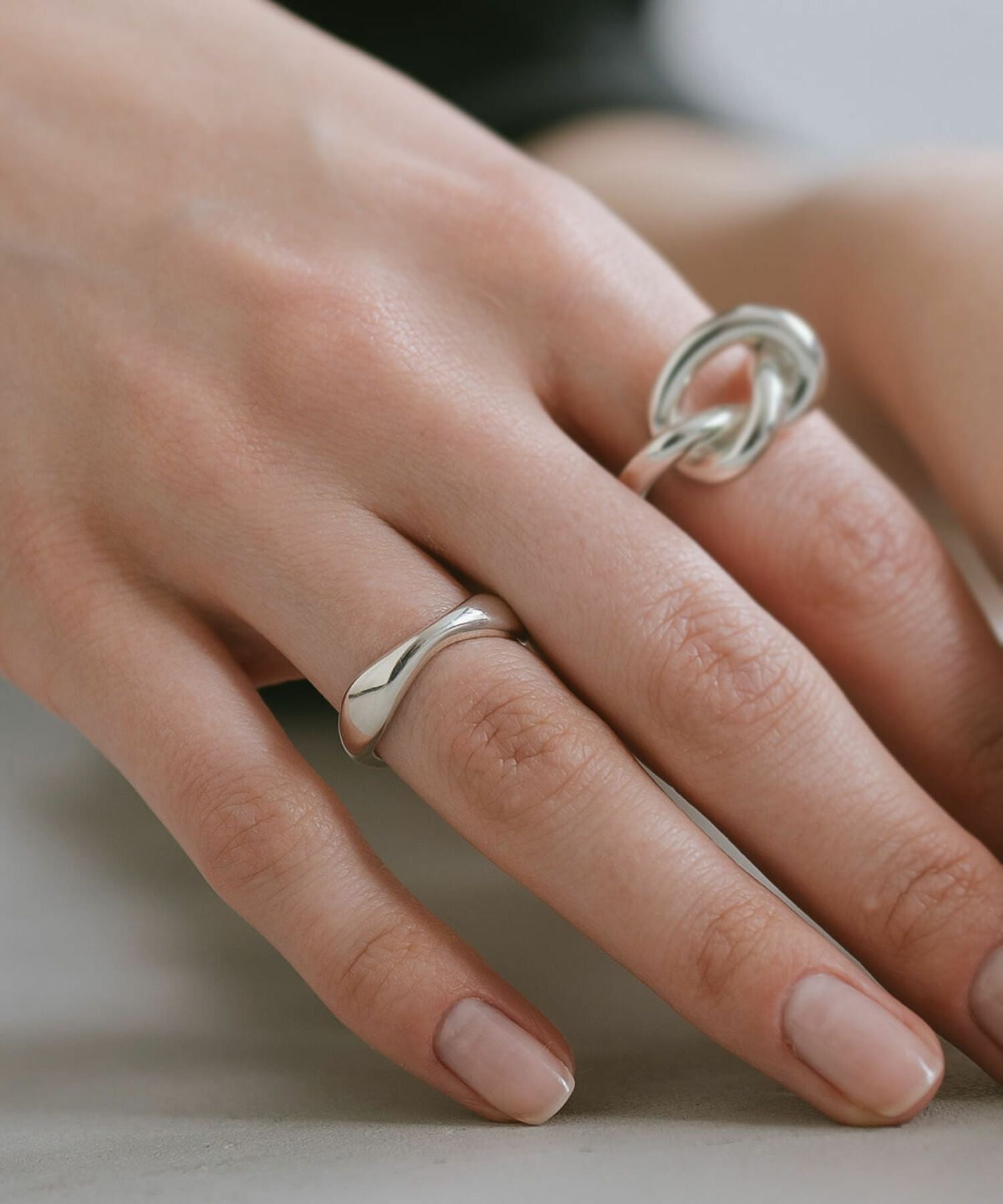 Silver925 Wide Wavy Ring GREZIO -グレジオ- | Ops.(オプス)公式ストア