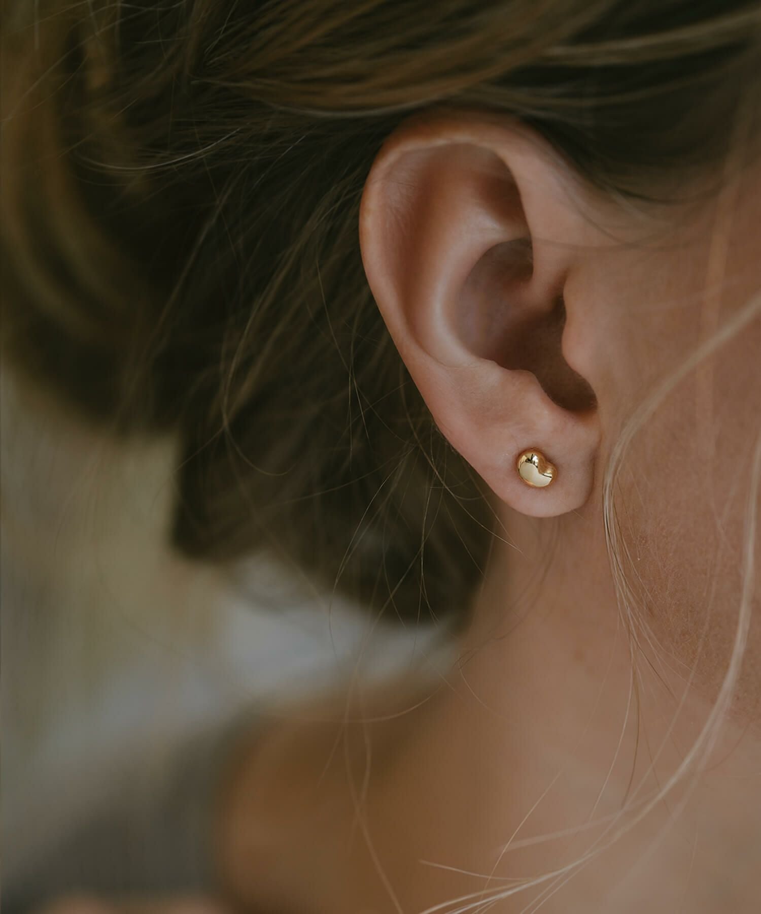 K18 Tiny Studs Earrings MOLLICA GRAND -モリカ グラン- | Ops