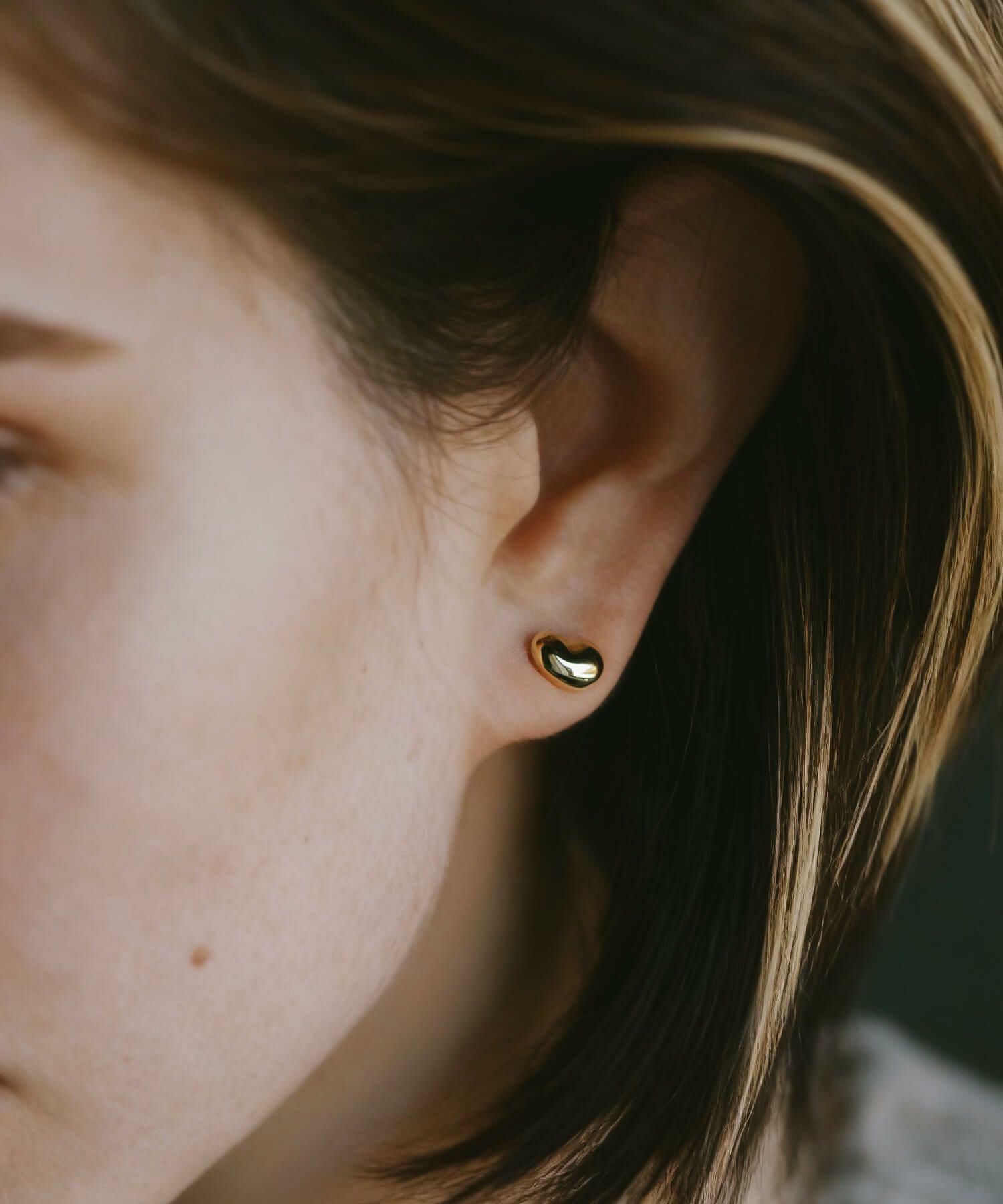 K18 Tiny Studs Earrings MOLLICA GRAND -モリカ グラン- | Ops