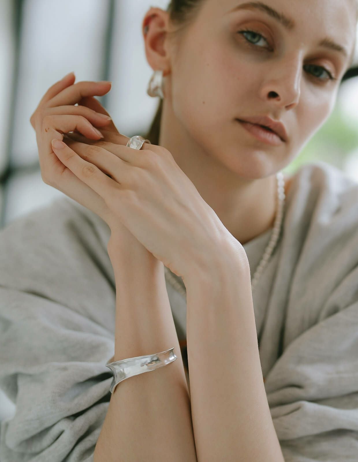 Silver925 Hammered Bangle ERZGE -エルツ- | Ops.(オプス)公式ストア