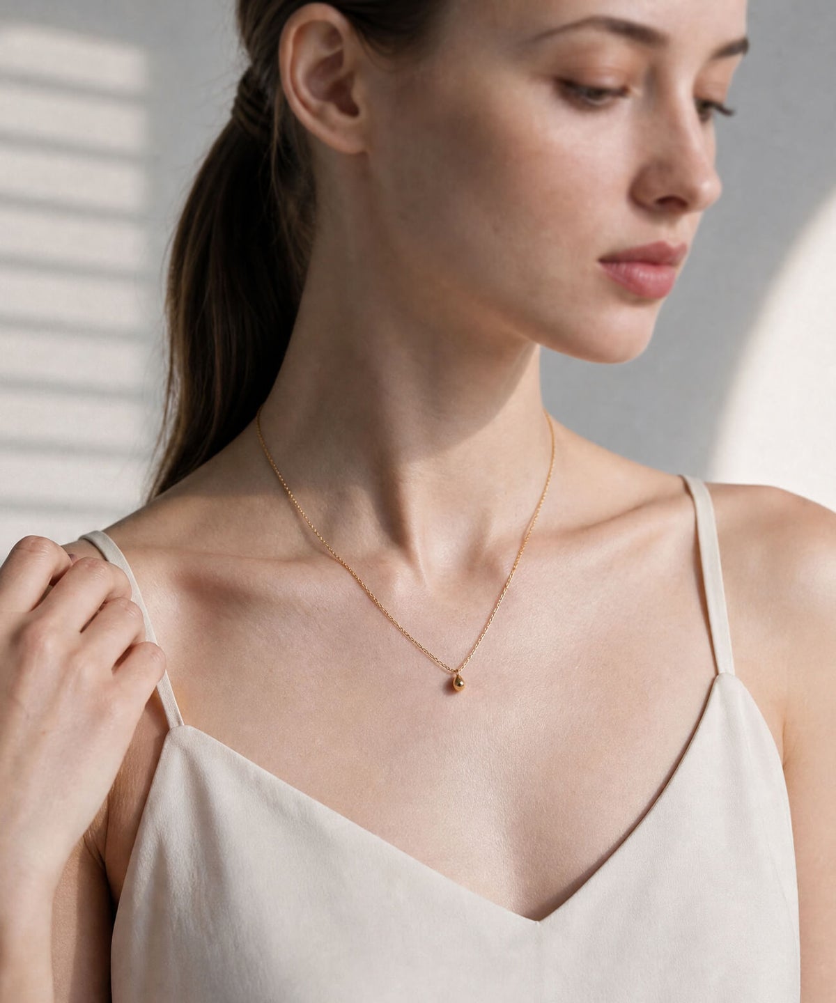 18kネックレスチェーンイエローゴールド【MOLLICAモリカ】18金金属アレルギー対応レディースジュエリーネックレスアクセサリーk18クリスマスギフト女性プレゼント大人カジュアルおしゃれシンプルぷっくりハートエッグモチーフ楕円