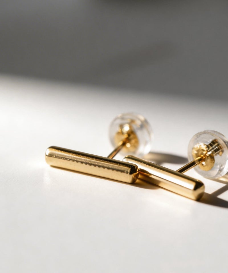 18kつけっぱなしピアス金属アレルギーキャッチ【silpha-peシルファ】k1818金ピアスゴールド小さめ小ぶり小さいシンプルイエローゴールド上品繊細エレガント可愛いカジュアルフォーマルレディースジュエリーアクセサリー