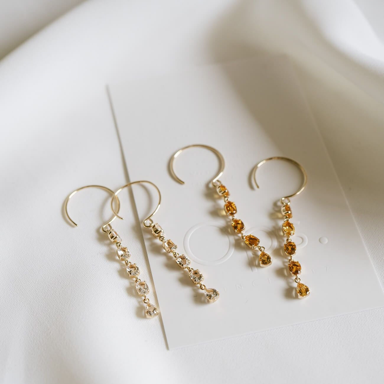 5連 ピアス 揺れる かわいい 天然石 【tresor-cinq トレゾール・サンク