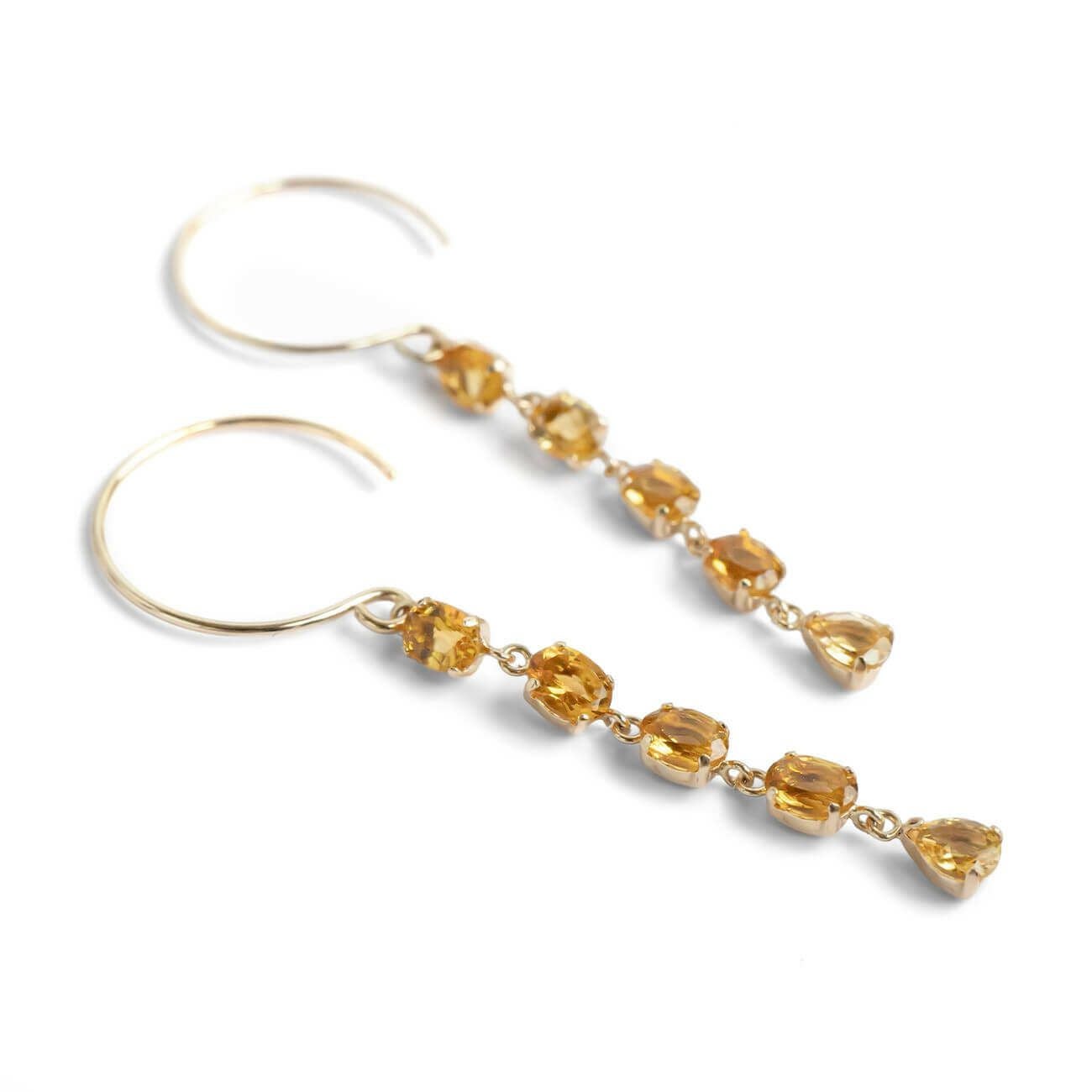 5連 ピアス 揺れる かわいい 天然石 【tresor-cinq トレゾール・サンク