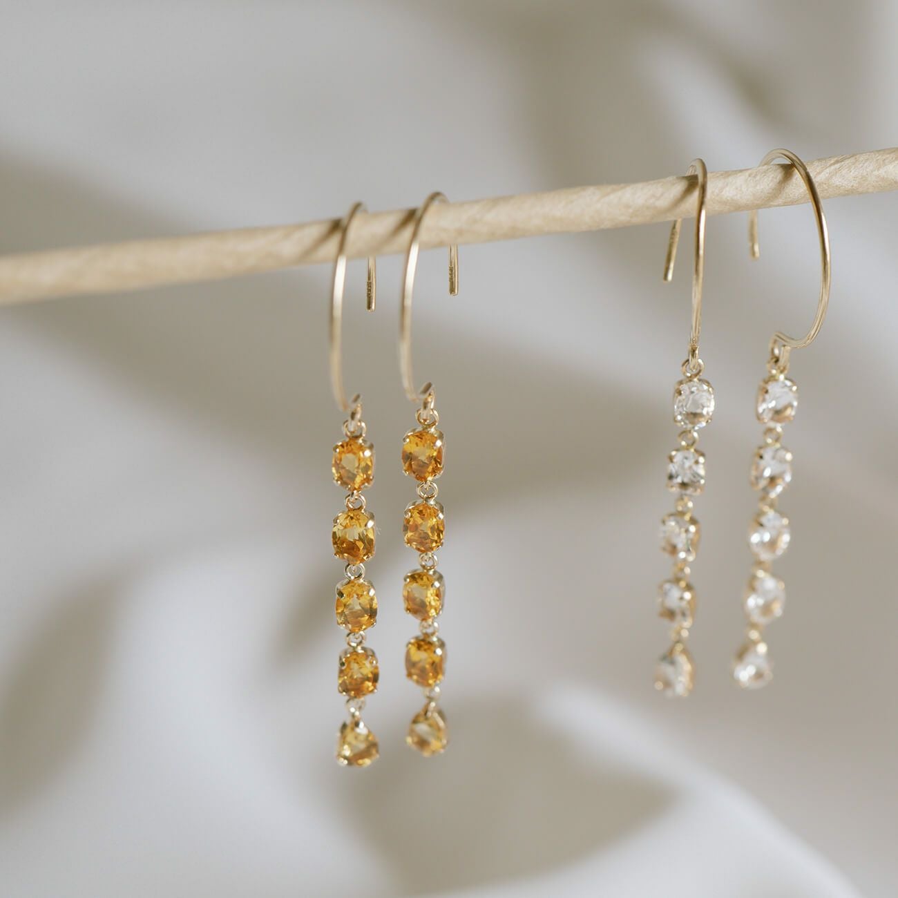 5連 ピアス 揺れる かわいい 天然石 【tresor-cinq トレゾール・サンク 5連 ピアス 揺れる かわいい 天然石 【tresor-cinq トレゾール・サンク