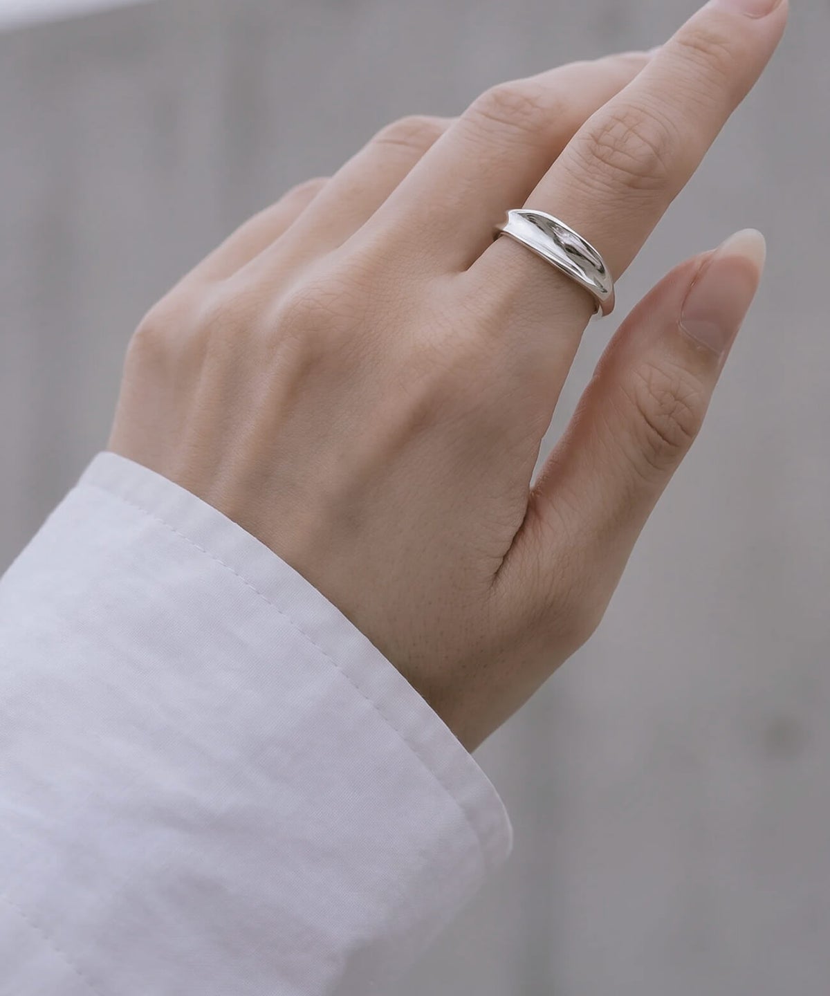 指輪レディースおしゃれリング太めごつめシルバーk18仕上げ【mielikki-tuuli-ringミエリッキ・トゥーリ】ワイド幅広シルバー925シンプル18金リングシンプルゴールドシルバーリングニッケルフリーファッションリング