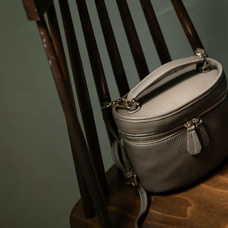 2way本革ショルダーバッグレディース斜めがけ大人マイクロバッグミニバッグミニショルダーバニティバッグハンドバッグレザー牛革軽量【Banidyバニディ】大人軽いおしゃれレトロくすみカラーかばん彼女プレゼントギフトブランドHAYNIヘイニ