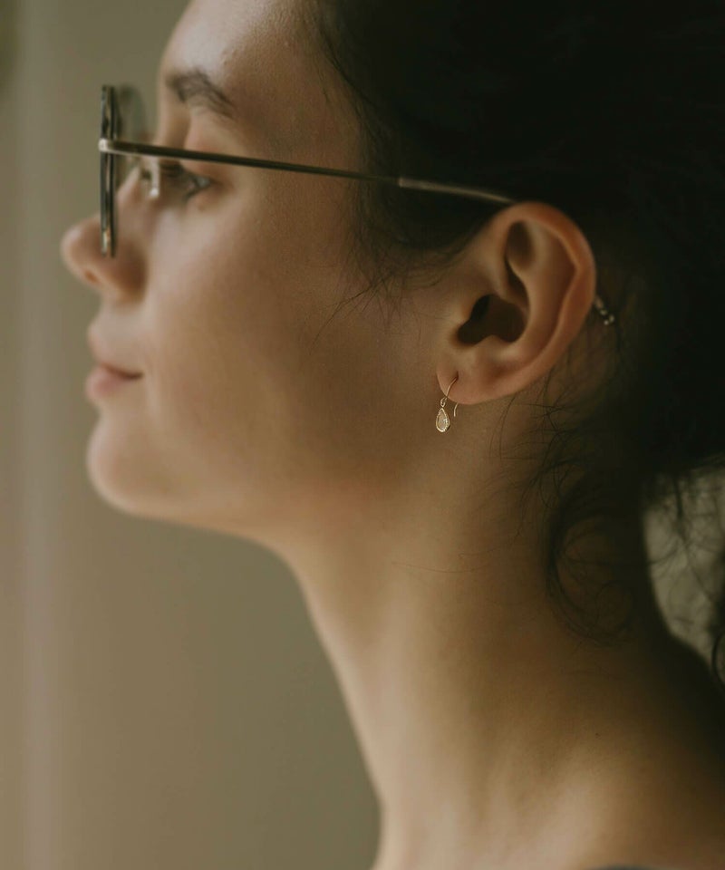 ピアス揺れるかわいい天然石金属アレルギー対応【terra-solze-peテラ・ソルゼ】ピアス10K10金k10ホワイトトパーズオパール小さめピアス小ぶり大人おしゃれピアスシンプル小さい誕生石エレガント石パワーストーンお守り繊細