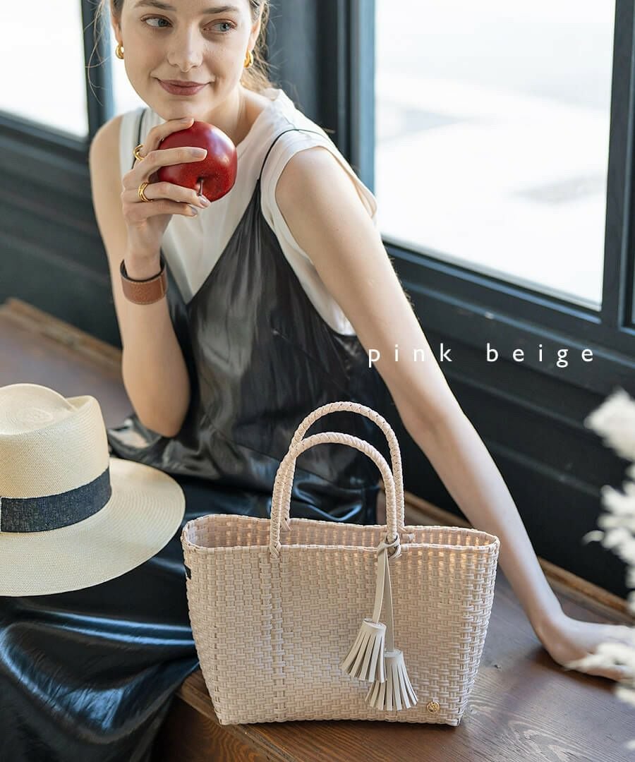 夏バッグ メルカドバッグ かごバッグ トートバッグ レディース 軽い ミニトート ビニールバッグ プールバッグ【Bacerra ベセラ Sサイズ】マルシェバッグ エコバッグ アウトドア カゴバッグ シンプル 可愛い お守り チャーム プレゼント ブランド HAYNI ヘイニ