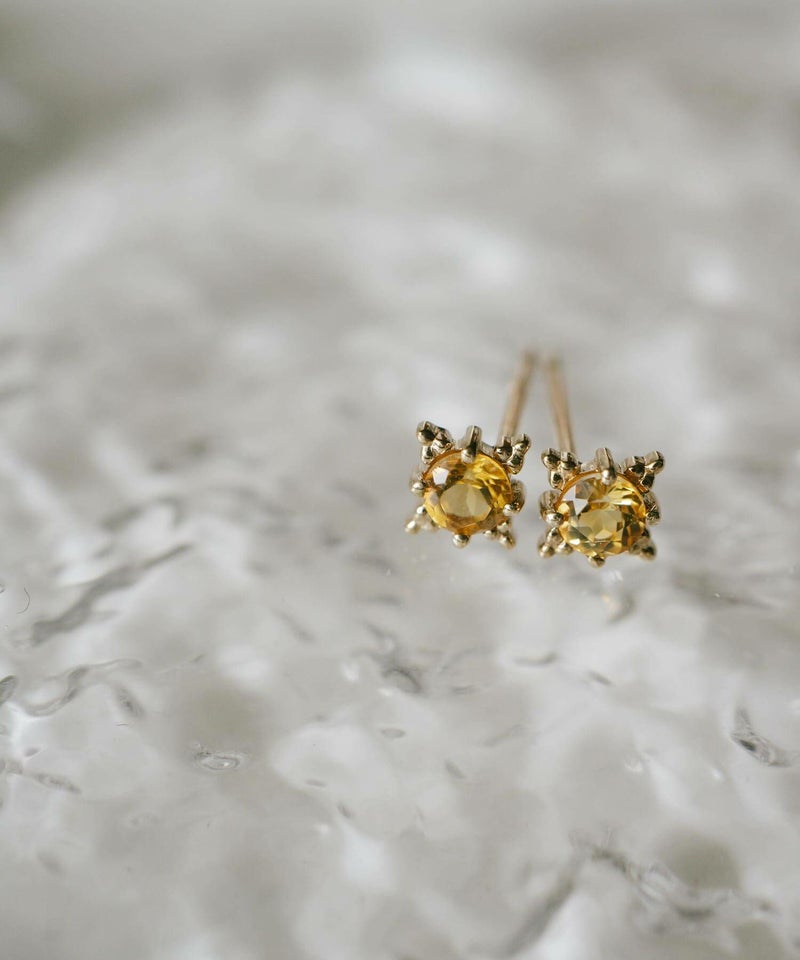 シトリン つけっぱなし ピアス 天然石 星 金属アレルギー 対応 【enlille-stella エンリル・ステラ】 ブランド ピアス 10K 10金 K10 小さめ ピアス 小ぶり 大人 おしゃれ シンプル ピアス ゴールド レディース 小さい 誕生石 エレガント 石 パワーストーン お守り 繊細
