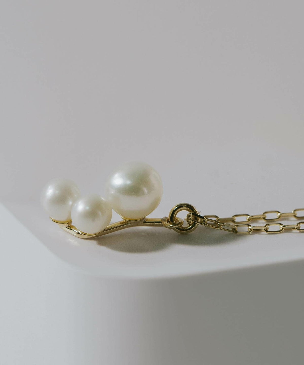 パールネックレス3連40cmレディースシンプル【perle-ecumeペルル・エキューム】真珠淡水パールネックレス小粒カジュアル金属アレルギー対応レディースゴールドスキンジュエリーシンプル上品華奢細身大人可愛いおしゃれ