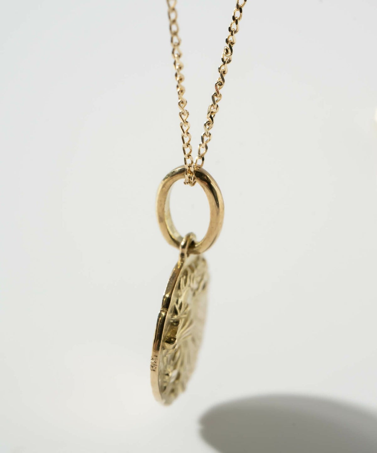 コインネックレスK1010Kレディースライオンアニマルモチーフ【rafolio-leoneラフォリオ・レオネ】コインネックレス金貨メダル10金リバーシブルネックレスゴールドネックレスゴールドペンダント丸ラウンド金属アレルギー対応小豆チェーン長さ45cm