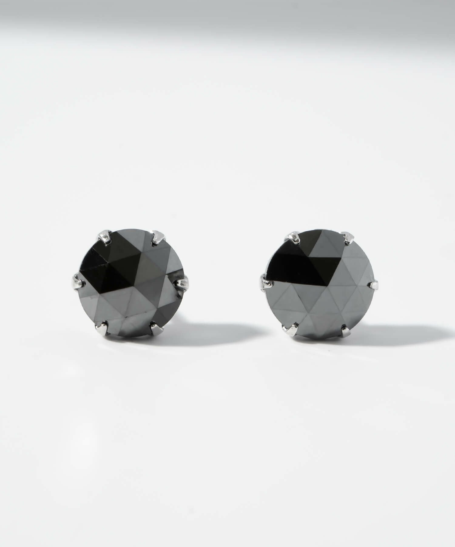 ブラックダイヤモンド ピアス プラチナ レディース メンズ 【rosa