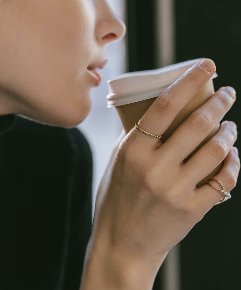 スタッズ k10 リング 指輪 10金 レディース シンプル おしゃれ アレルギー対応 【spina スピナ】 指輪 ゴールド 華奢 スタック リング 重ねづけ 地金リング 10k メンズ ブランド 50代女性プレゼント カットリング フルスタッズリング ピラミッド カット リング