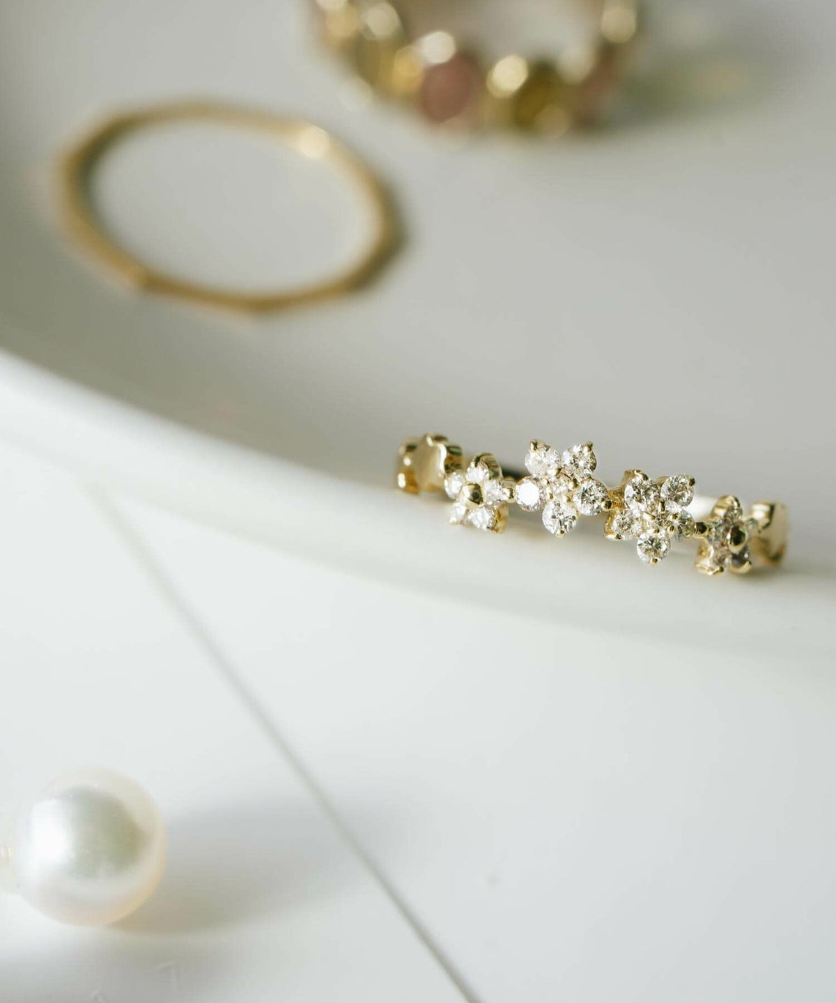 ダイヤ ダイヤモンド 指輪 18金 リング k18 シンプル 【atria アトリア】 星 モチーフ 18k リング ダイヤ レディース ゴールド 誕生石 パワーストーン 指輪 天然石 指輪 レディース おしゃれ つけっぱなし 華奢 リング 重ね 付け 重ねづけ 繊細 スター リング