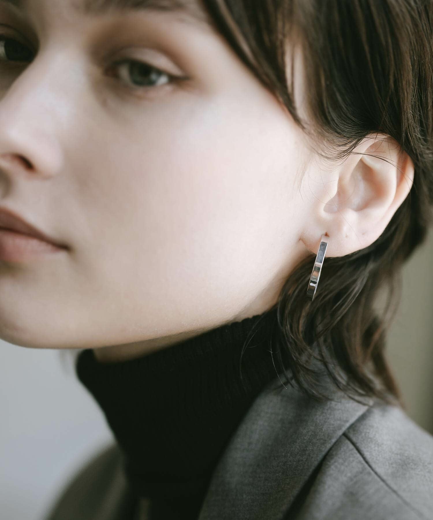 ピアス フープ 3mm 18金 仕上げ 18k 小さめ フープピアス 【lamina