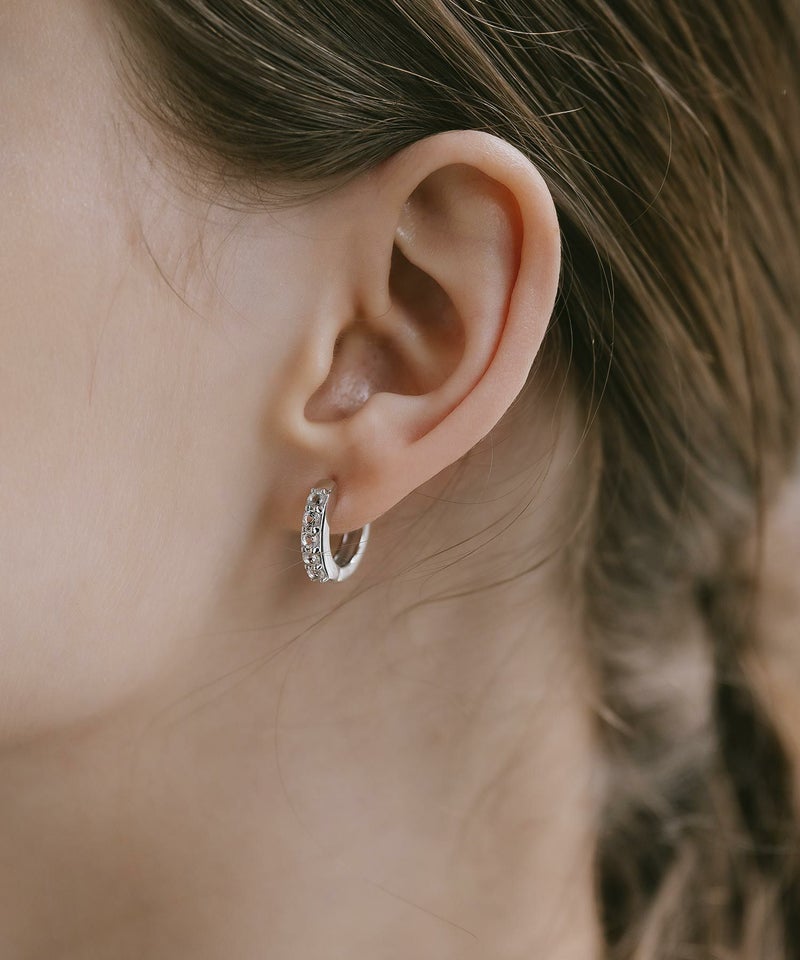 フープピアス 大ぶり 大きめ シルバー 925 フープ ピアス ホワイトトパーズ 【elveria エルベリア】 天然石 ピアス 金属アレルギー キラキラ クリスタルパヴェ 両耳用 ラインストーン 人気 大人 可愛い おしゃれ