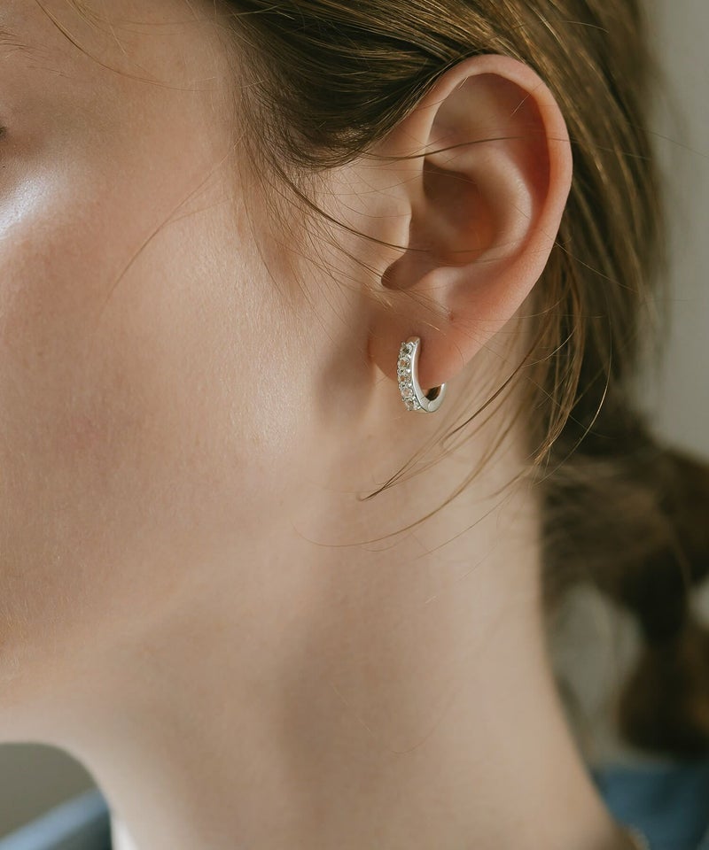 フープピアス 大ぶり 大きめ シルバー 925 フープ ピアス ホワイトトパーズ 【elveria エルベリア】 天然石 ピアス 金属アレルギー キラキラ クリスタルパヴェ 両耳用 ラインストーン 人気 大人 可愛い おしゃれ