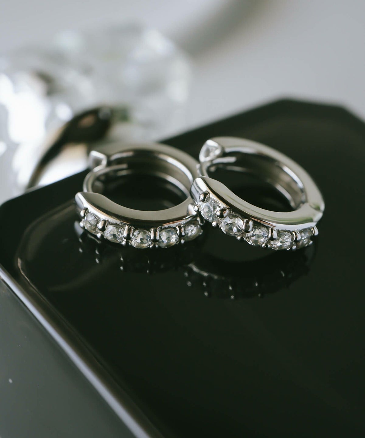 フープピアス 大ぶり 大きめ シルバー 925 フープ ピアス ホワイトトパーズ 【elveria エルベリア】 天然石 ピアス 金属アレルギー キラキラ クリスタルパヴェ 両耳用 ラインストーン 人気 大人 可愛い おしゃれ