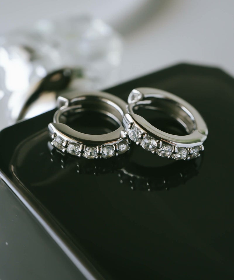 フープピアス 大ぶり 大きめ シルバー 925 フープ ピアス ホワイトトパーズ 【elveria エルベリア】 天然石 ピアス 金属アレルギー キラキラ クリスタルパヴェ 両耳用 ラインストーン 人気 大人 可愛い おしゃれ