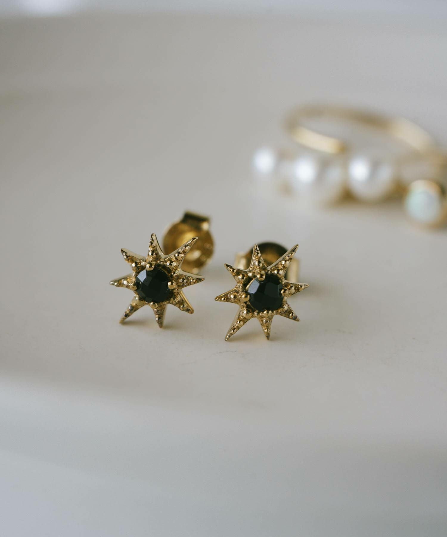 18金 仕上げ ピアス シルバー 925 スタッド ブラックオニキス